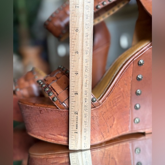 Cognac leather Studded Tan Wedge Sandals ankle strap boho western woven wedges - Picture 4 of 14